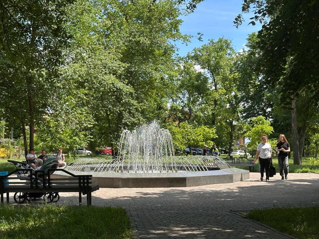 У Полтаві запрацювали фонтани: де можна відпочити біля води