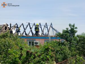 Велика пожежа у Кременчуці: врятовано житловий будинок