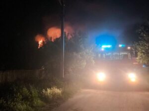 Пожежа на Лашках: будинок знищено
