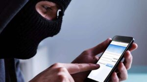 Жителька Полтавщини стала жертвою інтернет-шахрайства