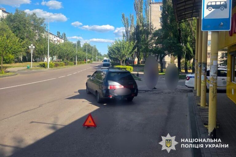 У Горішніх Плавнях водій наїхав на пенсіонера