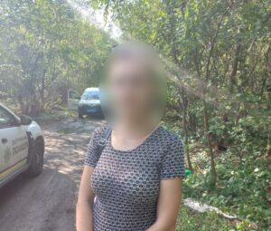 Підозріла поведінка: у Кременчуці затримали жінку з наркотиками