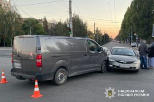 Аварія у Кременчуці: постраждала жінка