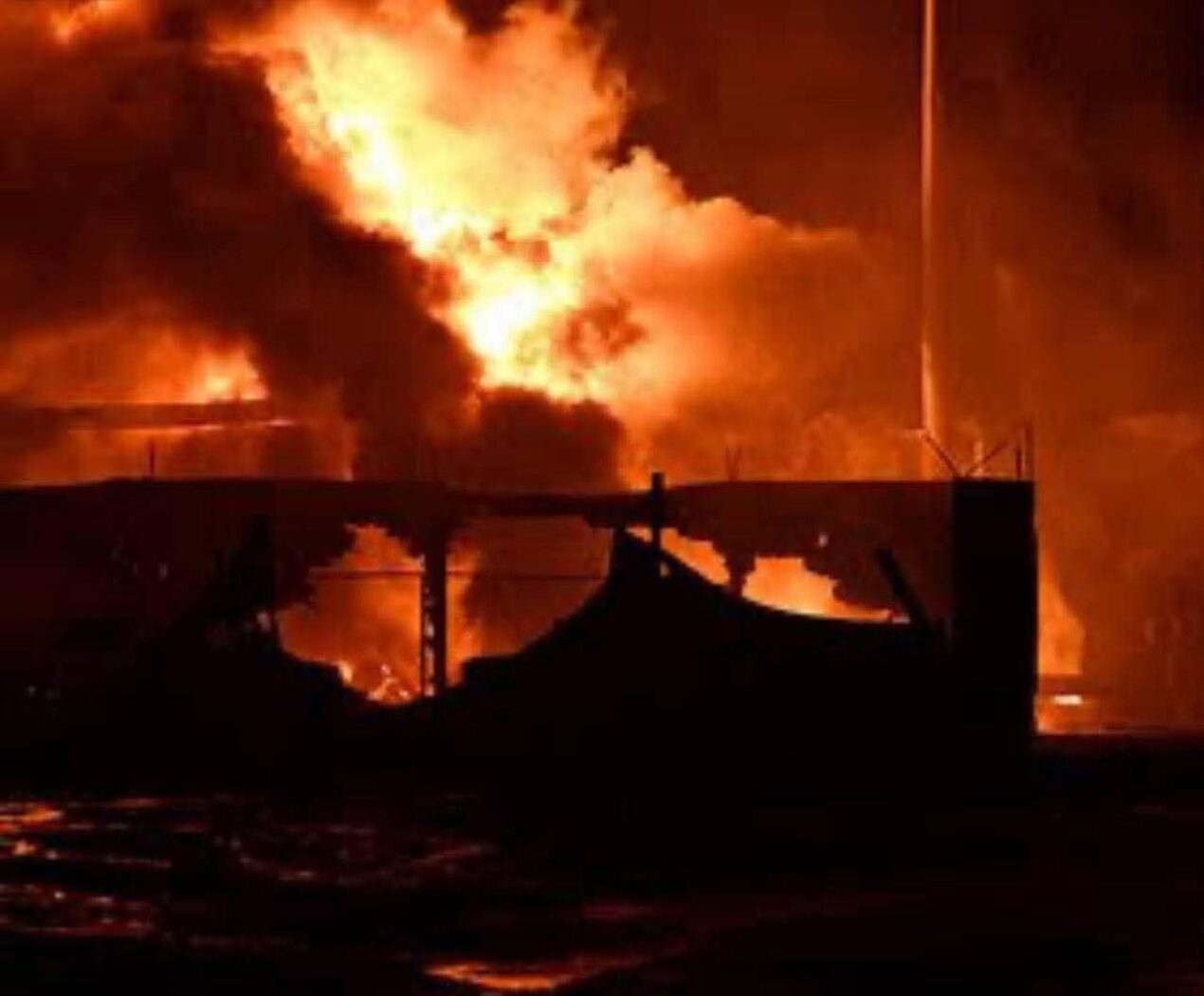 Нічна атака на Кременчук: місто зазнало удару