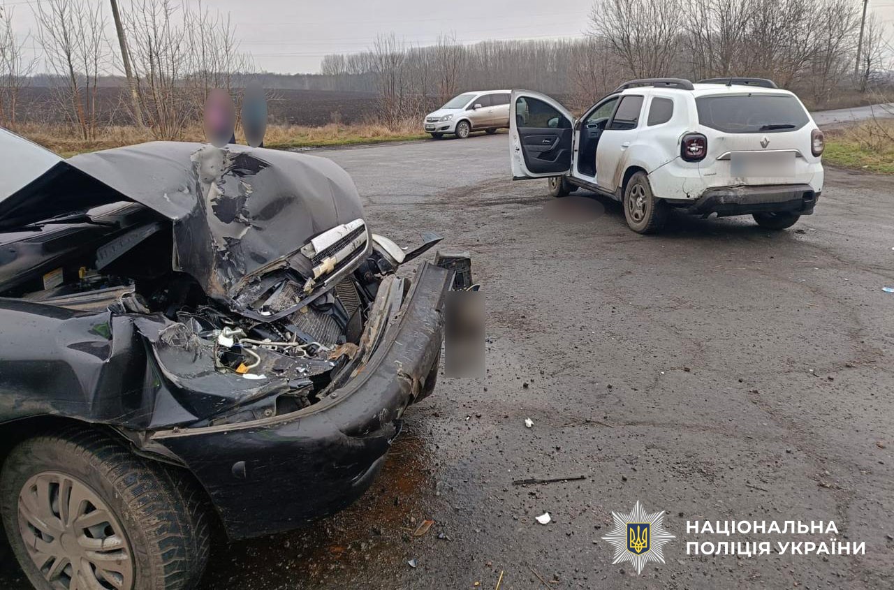 Аварія на Полтавщині: травми отримала водійка кросовера