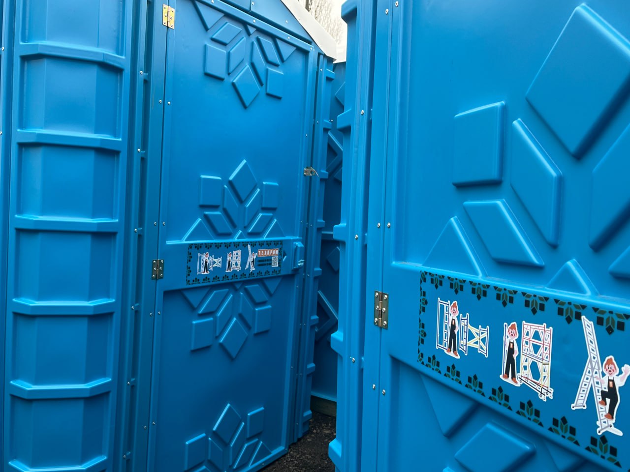 Полтава отримала 20 біотуалетів для надзвичайних ситуацій