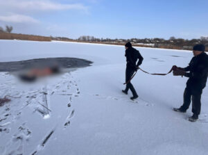 На Полтавщині виявлено тіло рибалки, який провалився під кригу