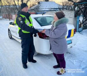 Порядність перемагає: у Кременчуцькому районі жінка повернула знайдений гаманець