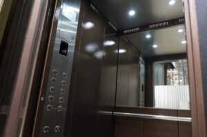 Поточний ремонт ліфтів: у Полтаві планують відновити 10 ліфтів