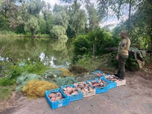 Вилучено кілометр незаконних сіток із Кременчуцького водосховища