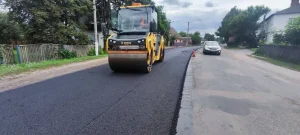 Стартував ремонт важливої дороги Н-12 у Котельві